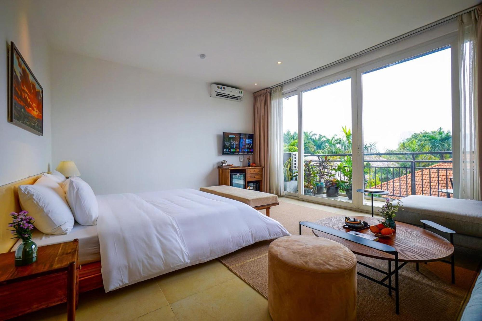Nexus House Lang Bao Chi